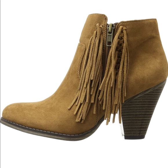 MIA Shoes - Mia Lindsie ankle booties